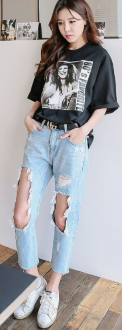 ripped_jean