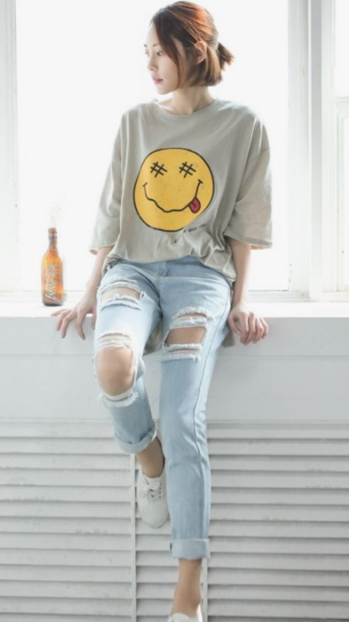 ripped_jean