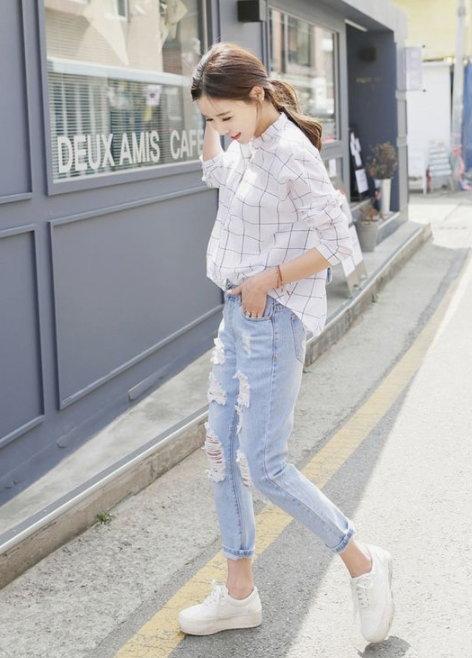 ripped_jean