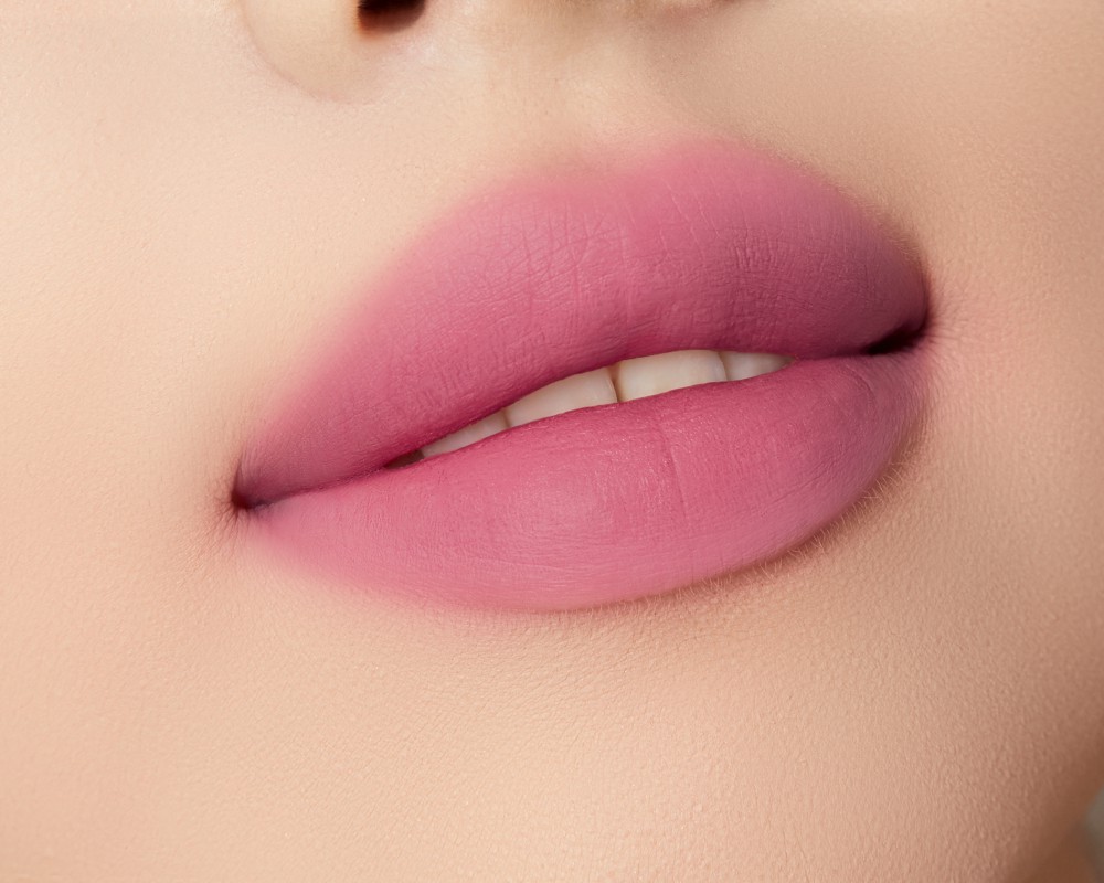 MAKE UP FOR EVER