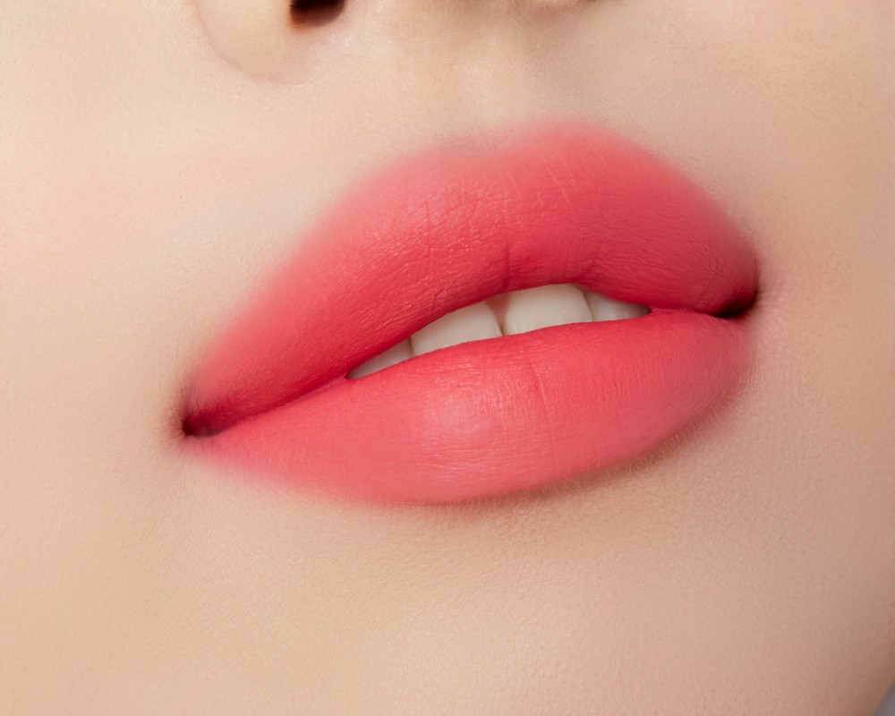 MAKE UP FOR EVER