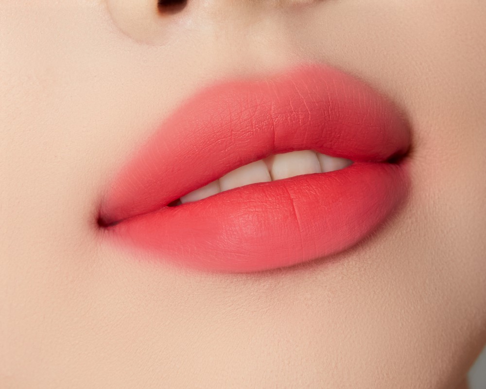 MAKE UP FOR EVER