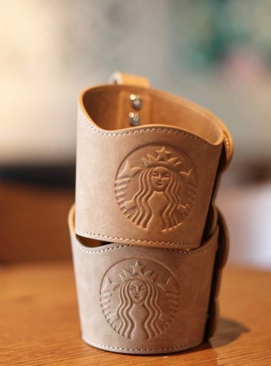 皮革杯套极有质感!